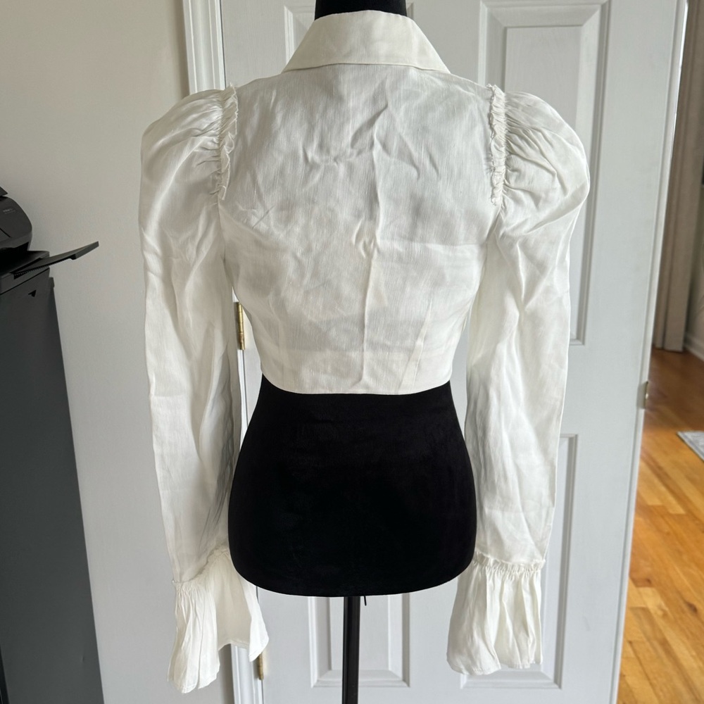 NWT Aje. Nicole cropped linen-blend blouse - Ivory / UK Size 8 - Picture 6 of 7